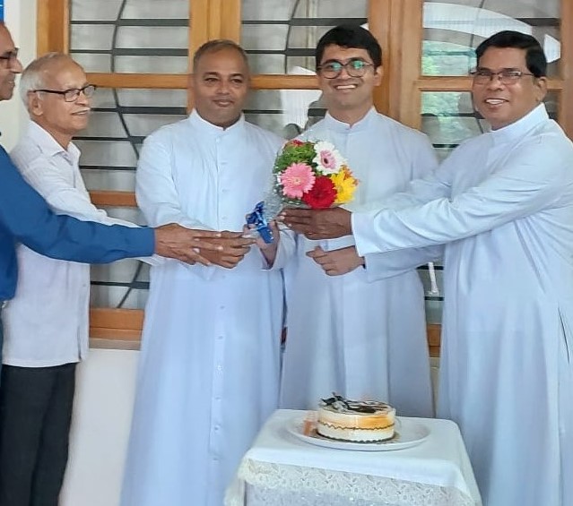 Birthday celebration of Rev Fr Vijay DSouza